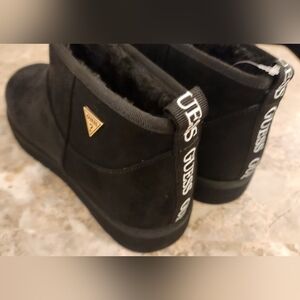 9 GUESS Womens Faux Suede Faux Fur Bootie Womens Bootie Black
